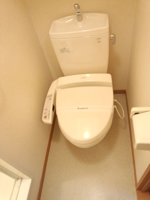 レオパレスフローラル北美町 その他