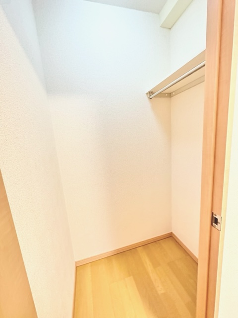 レオパレスフローリッシュ その他