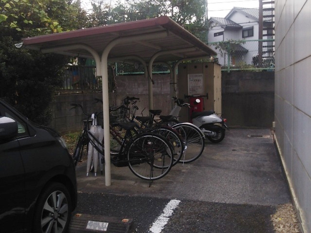レオパレスＹ・Ｈ 駐輪場　原付＆自転車のみ駐輪可能