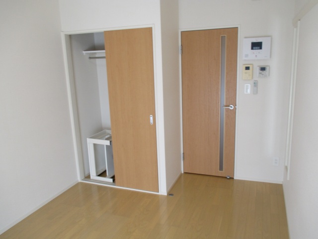 レオパレストレ 1階のみ部屋の間取り・造作が異なっています。
