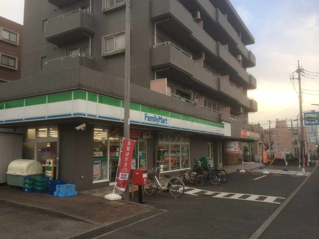 レオネクストレーブウィン 徒歩約８分