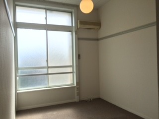 レオパレスエルバージュ 現況優先