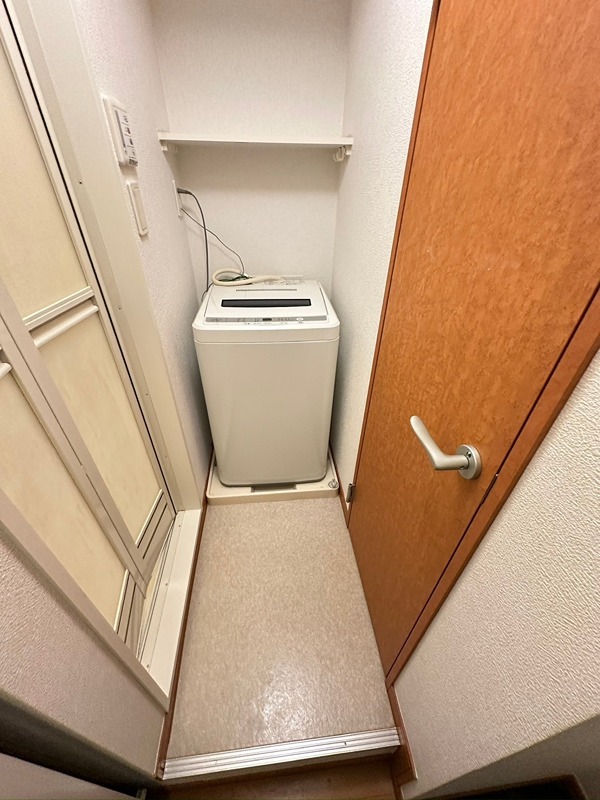 パルコートＤ 玄関