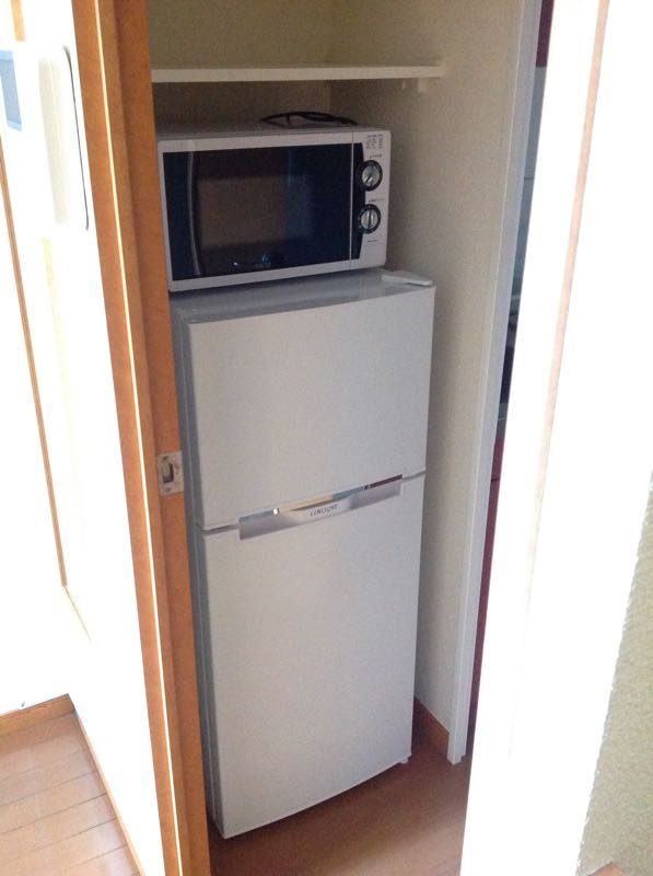 レオパレスプラシード竹丘 家電付き
