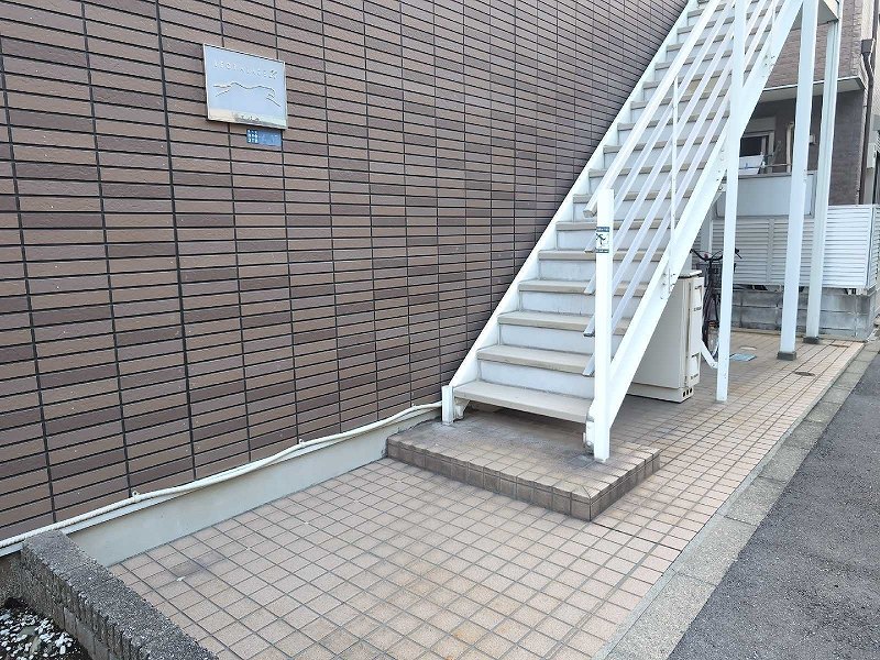 レオパレスエバラ その他