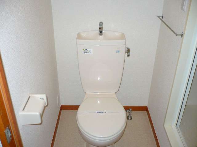 レオパレスクワトロ ※暖房温水便座なし