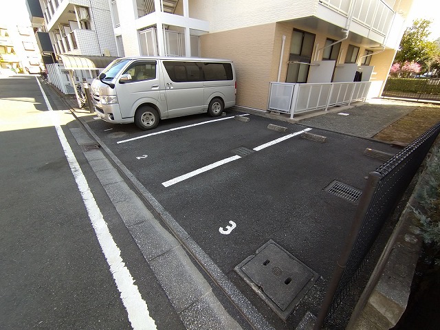 レオパレスパイン 3台管理