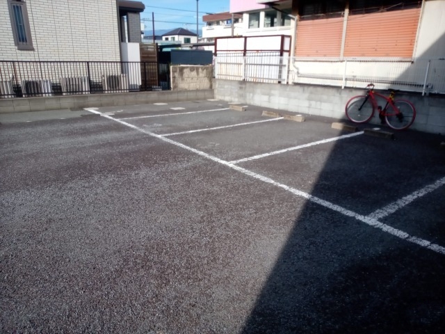 レオパレスミラノ その他