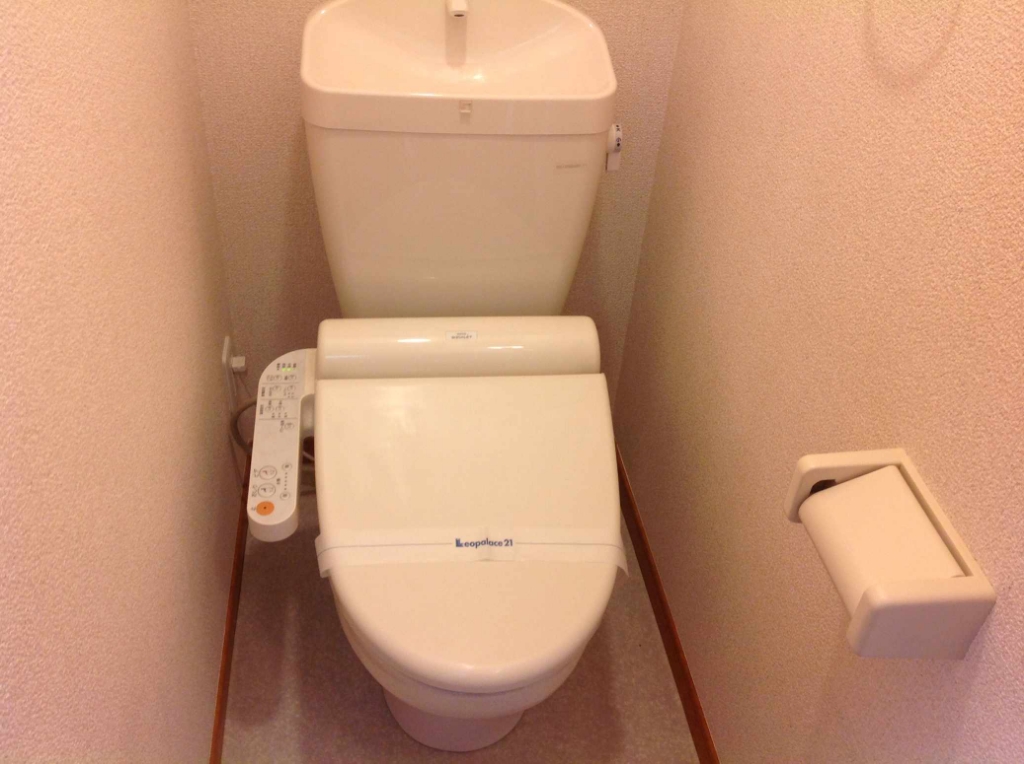レオパレス唐沢 温水便座