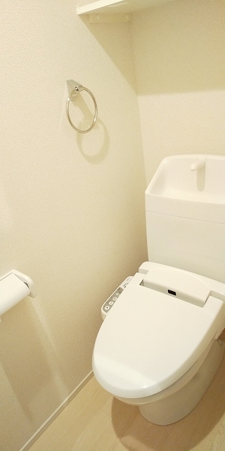ヴィアロ東伏見レジデンス ウォシュレット付き温水便座