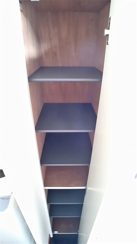 レオパレス翼 靴箱
