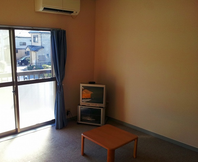 レオパレス山際 部屋によって家具家電の有無は異なります