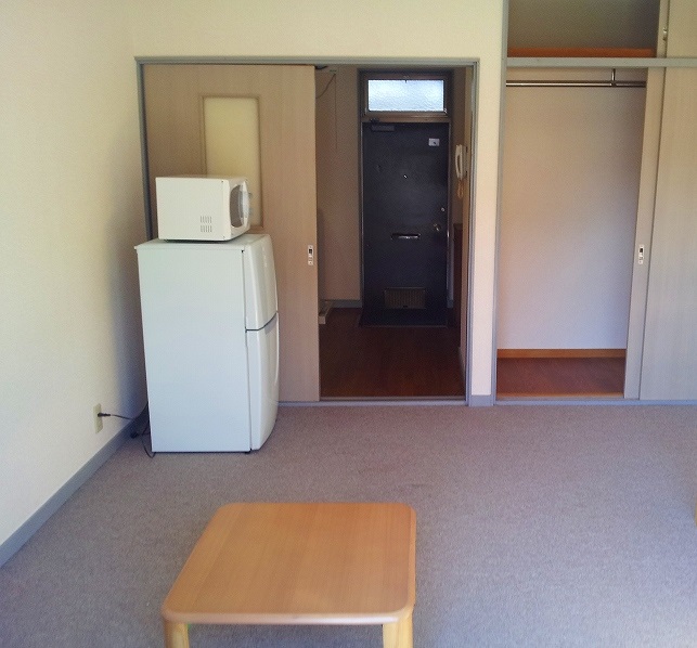 レオパレス山際 部屋によって家具家電の有無は異なります