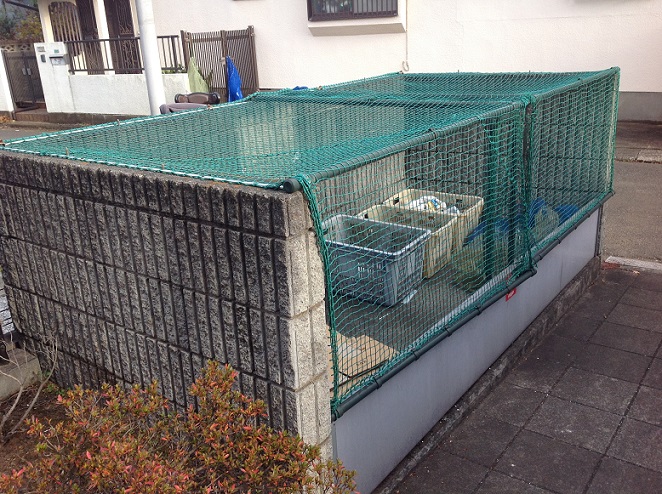 レオパレスプラム ゴミ集積場