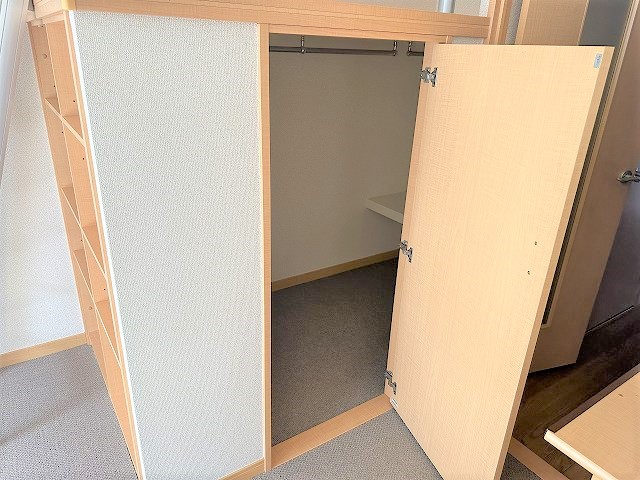 レオパレスカーネリアン片倉 その他