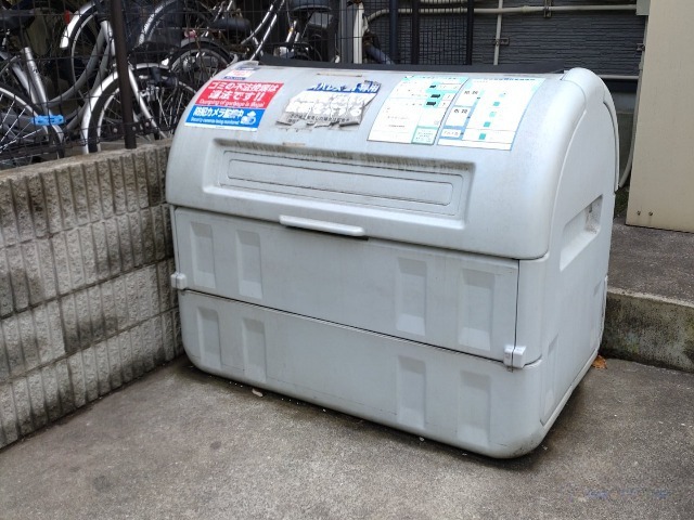 レオパレスアスリートⅡ ゴミ置場