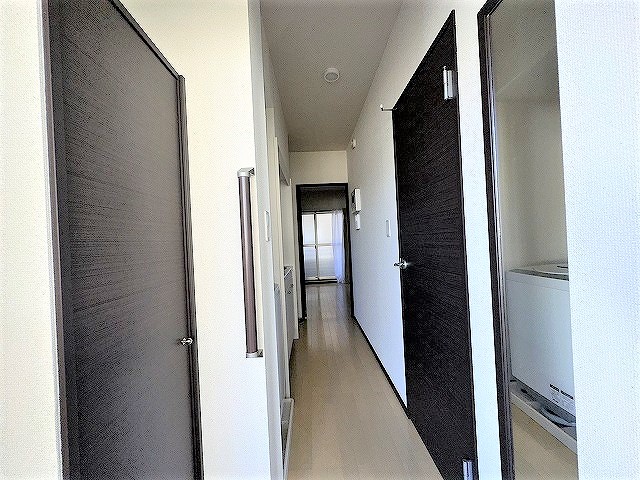 クレイノスペランツァⅡ号館 廊下です。