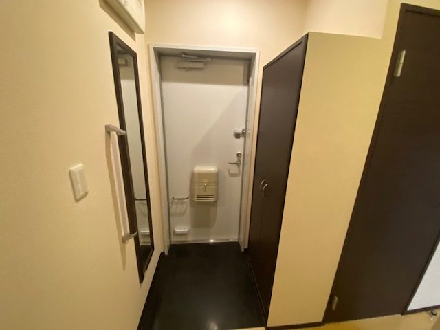クレイノリヒト 玄関