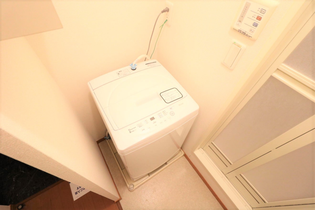 レオパレスエミール 現況を優先
