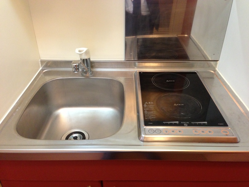 レオパレスワカホ 電気コンロが2口あるタイプ